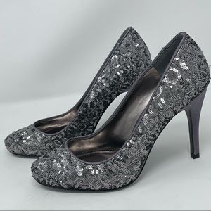 Nina Dark Gray Sequin Size 7.5 Special Occasion Pumps - Worn Once